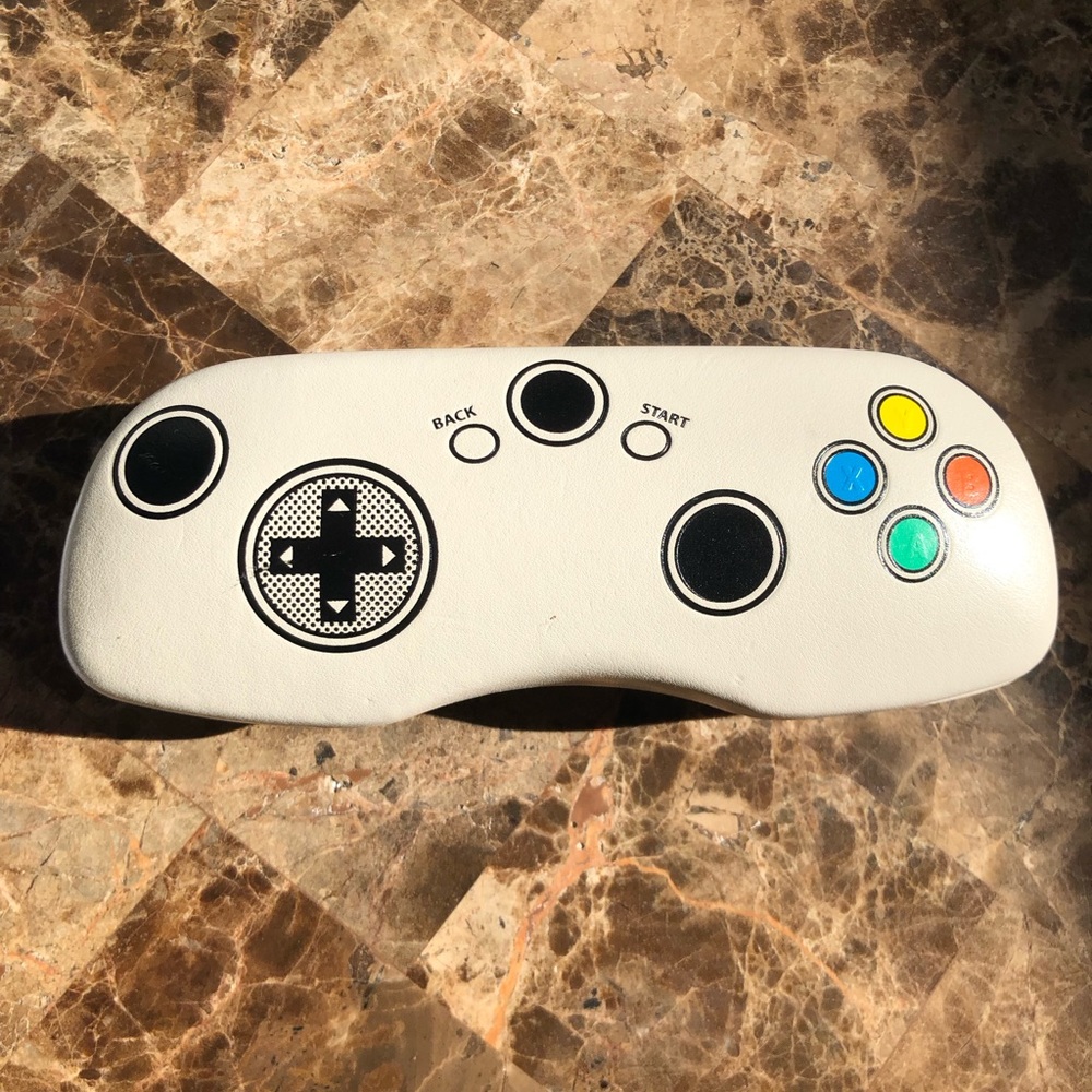 California Accessories Game Controller Eyeglasses Case